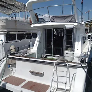 Yach Boat Bateau-hôtel Barcelone